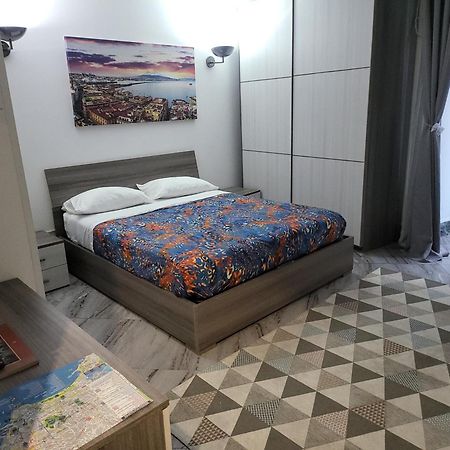 La Dimora Di Toto Hotel Nápoly Kültér fotó